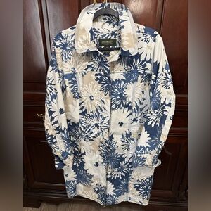 Eddie Bauer Blue and White Floral Trench Coat, Women’s Large